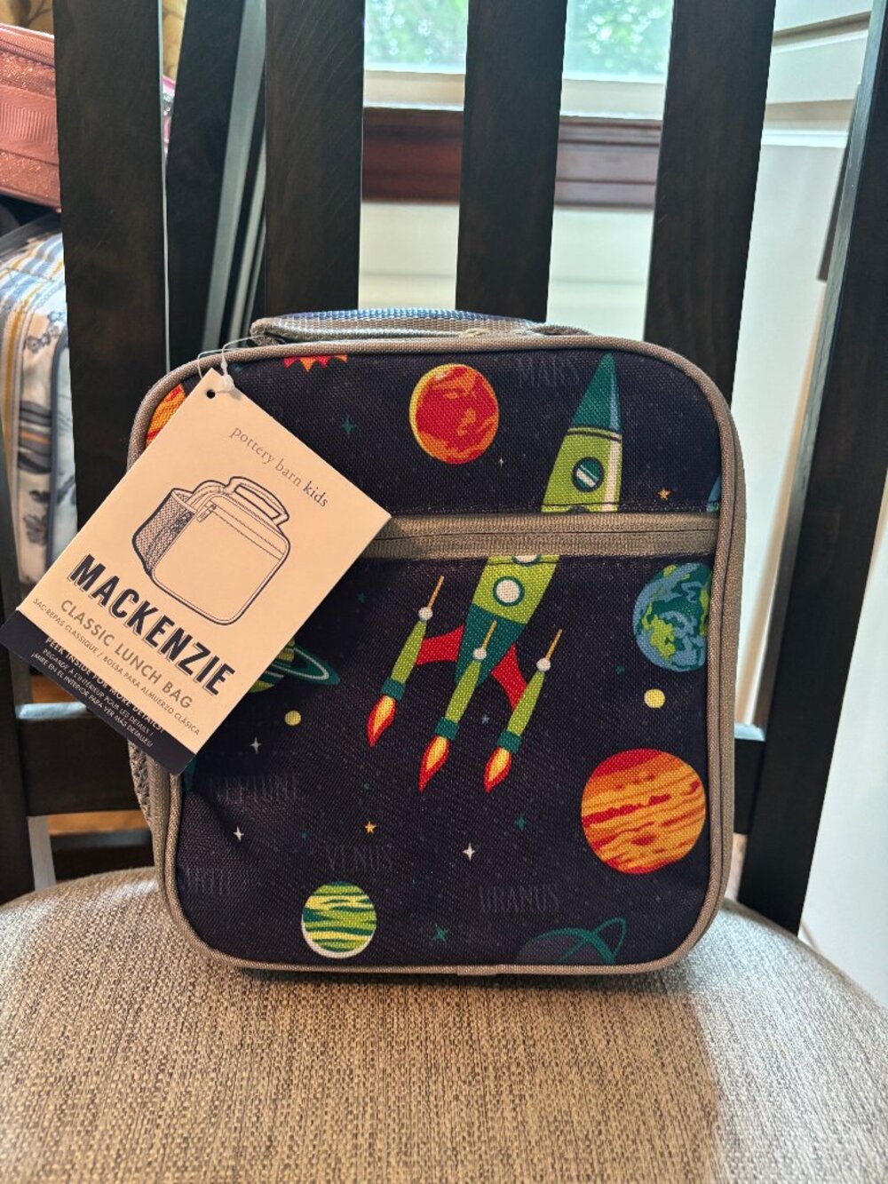 NWT Pottery Barn School Kids LUNCHBOX + Sticker Space Planet SET New boy girl - Picture 1 of 3